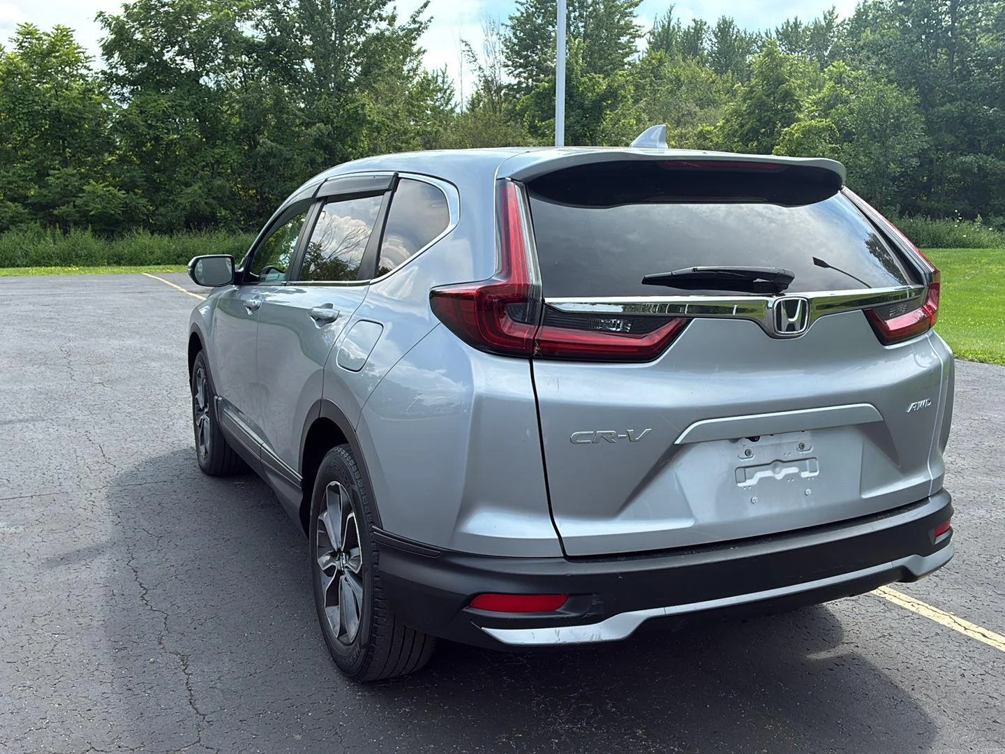 Used 2020 Lunar Silver Metallic Honda EX-L image 25