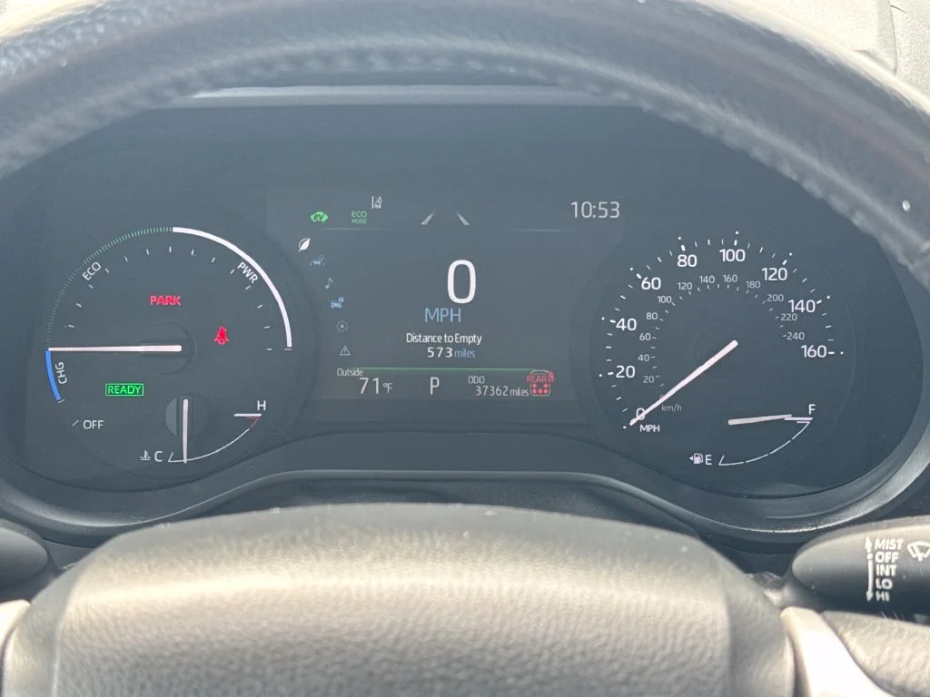 Used 2025 Gray Toyota XLE image 20