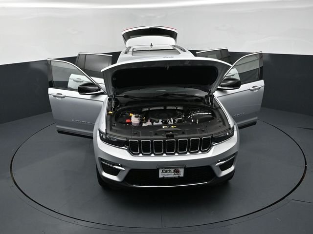 Used 2023 Silver Jeep 4xe image 25