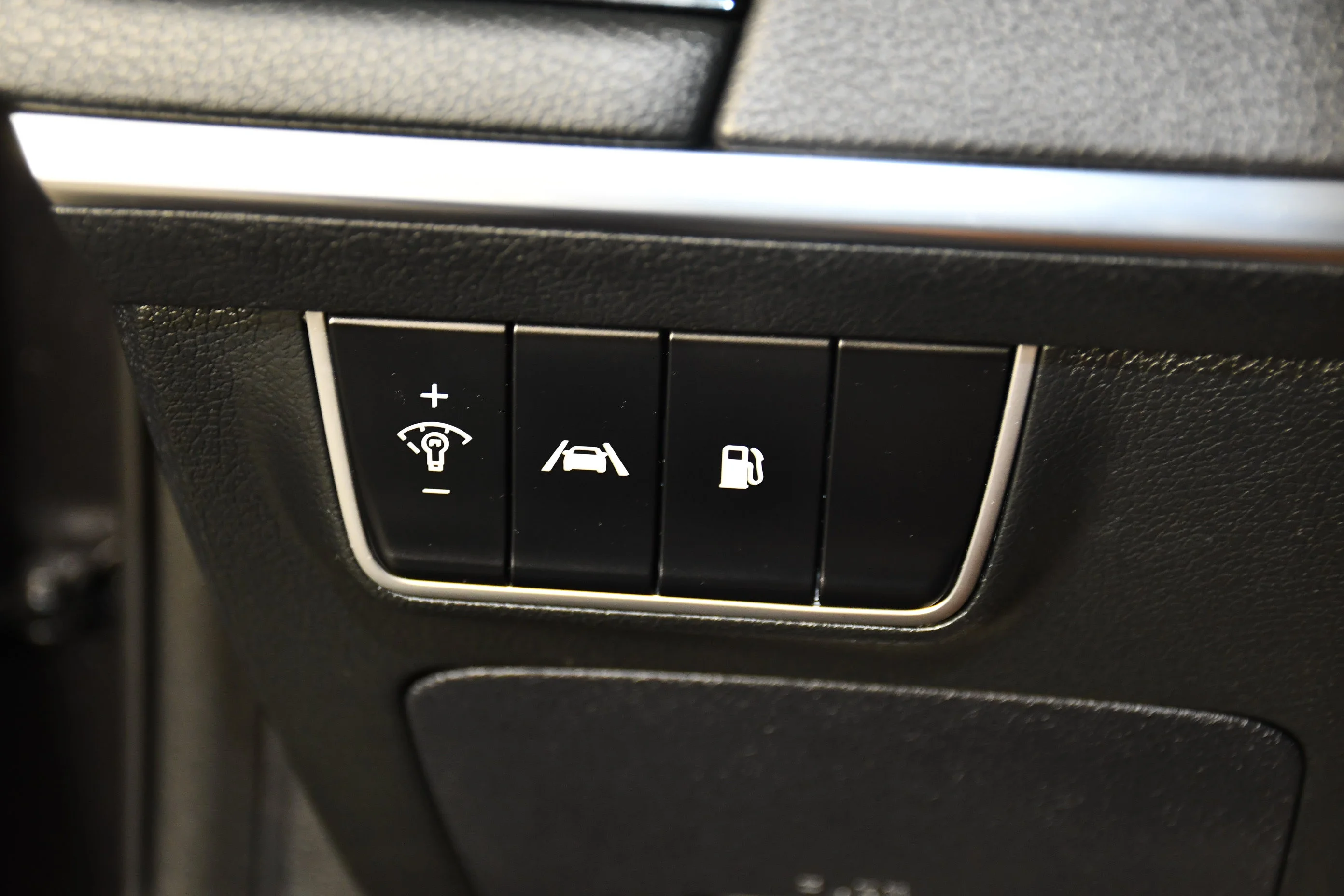 Used 2023 Panthera Metal Kia GT-Line image 35