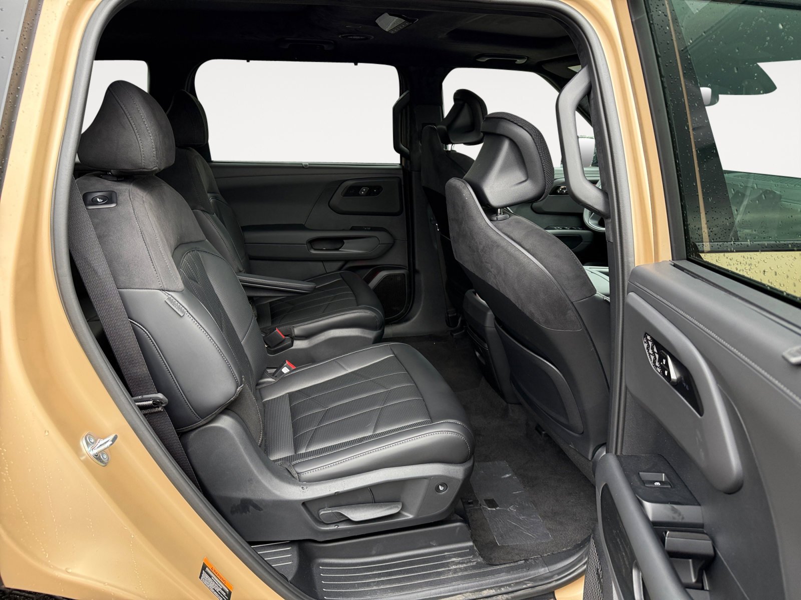 New 2027 Terrain Brown Matte Kia X-Pro SX Prestige image 18