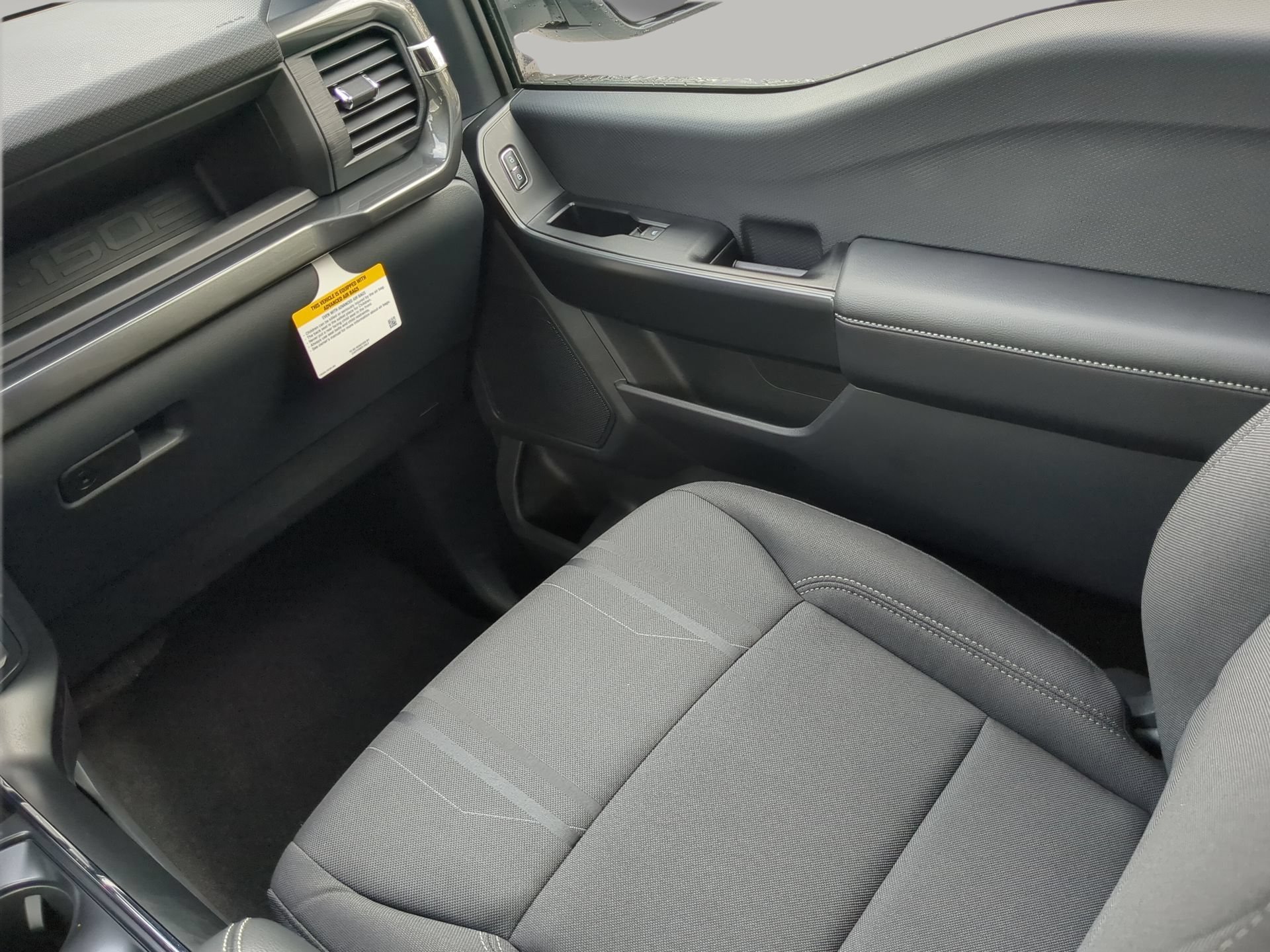 New 2026 Oxford White Ford STX® image 50