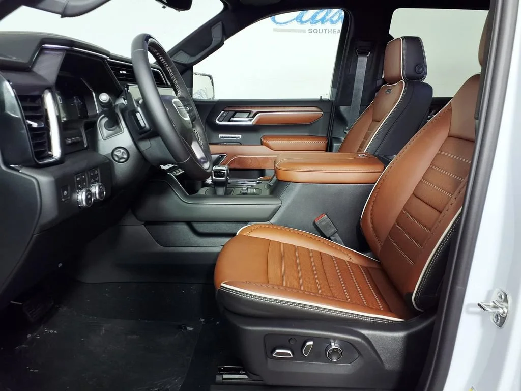 New 2026 Glacier White Tricoat GMC Denali Ultimate image 8