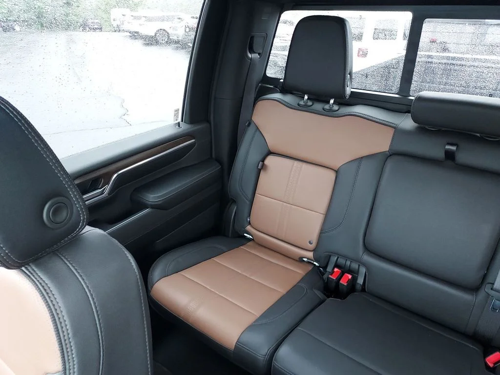 Used 2024 Beige Chevrolet High Country image 12