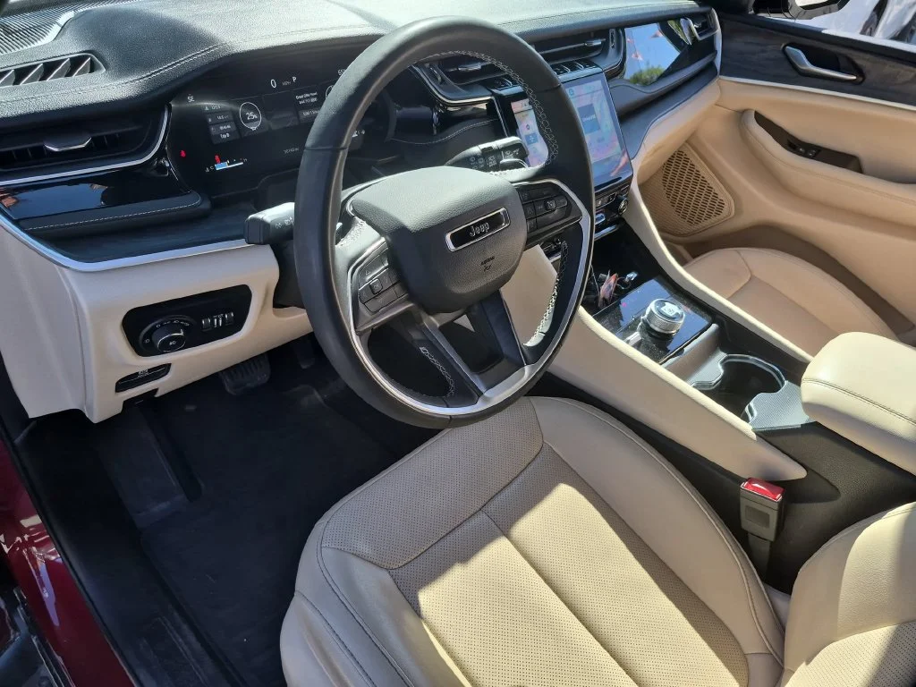 Used 2023 Red Jeep Limited image 10