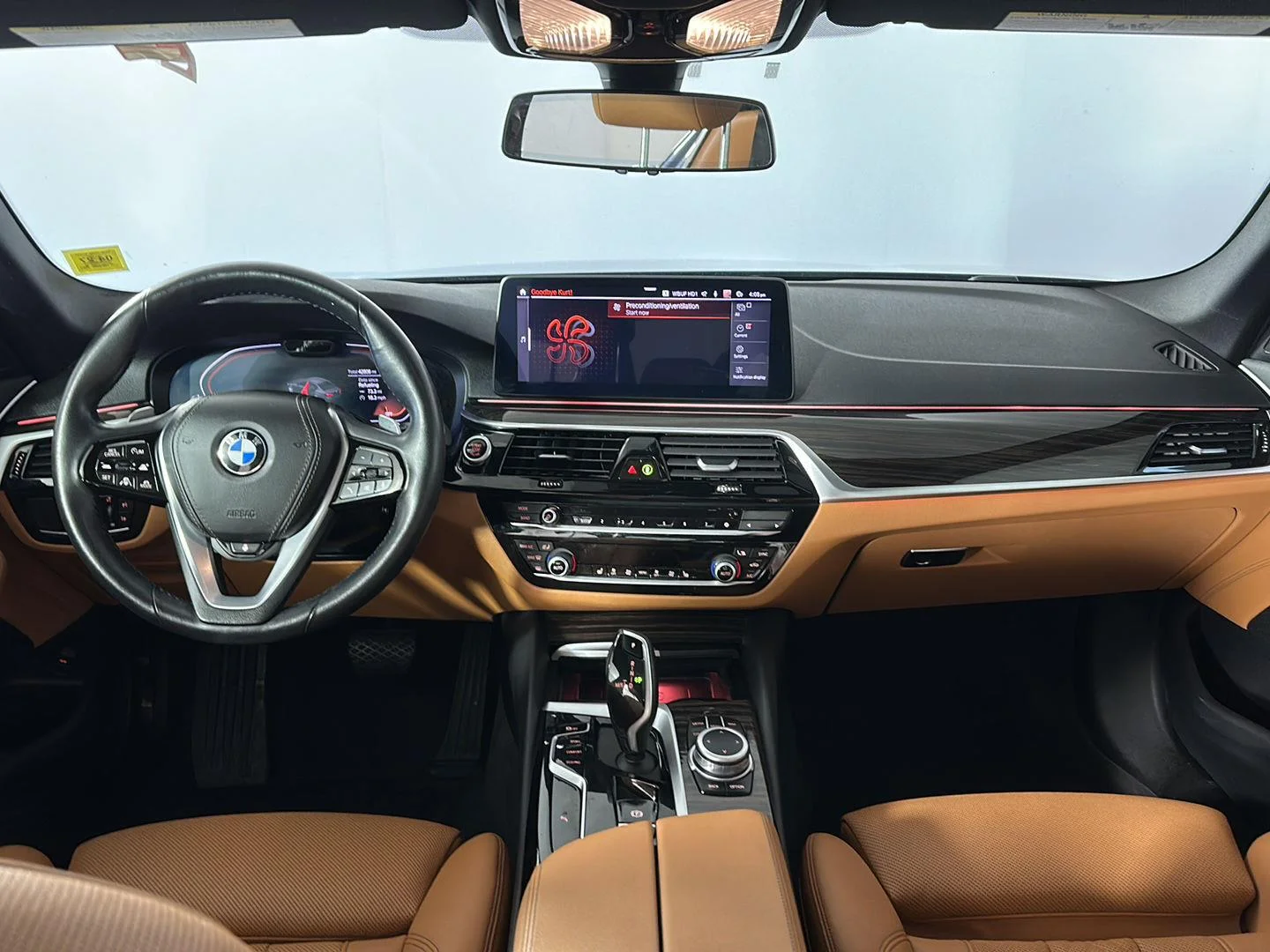 Used 2022 Phytonic Blue Metallic BMW 540i xDrive image 2