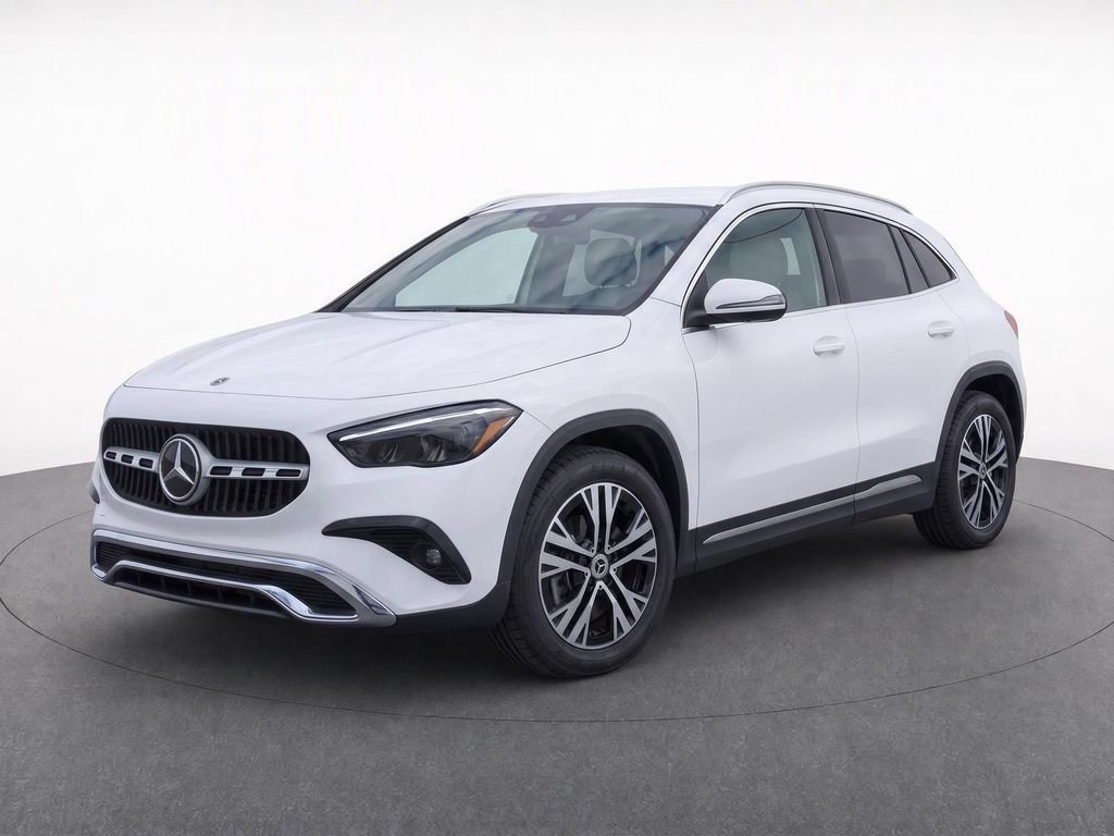 Used 2025  Mercedes-Benz GLA 250 image 3