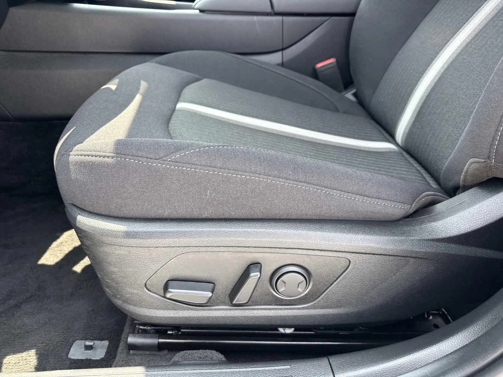2025 Hyundai Sonata SEL - Photo 17
