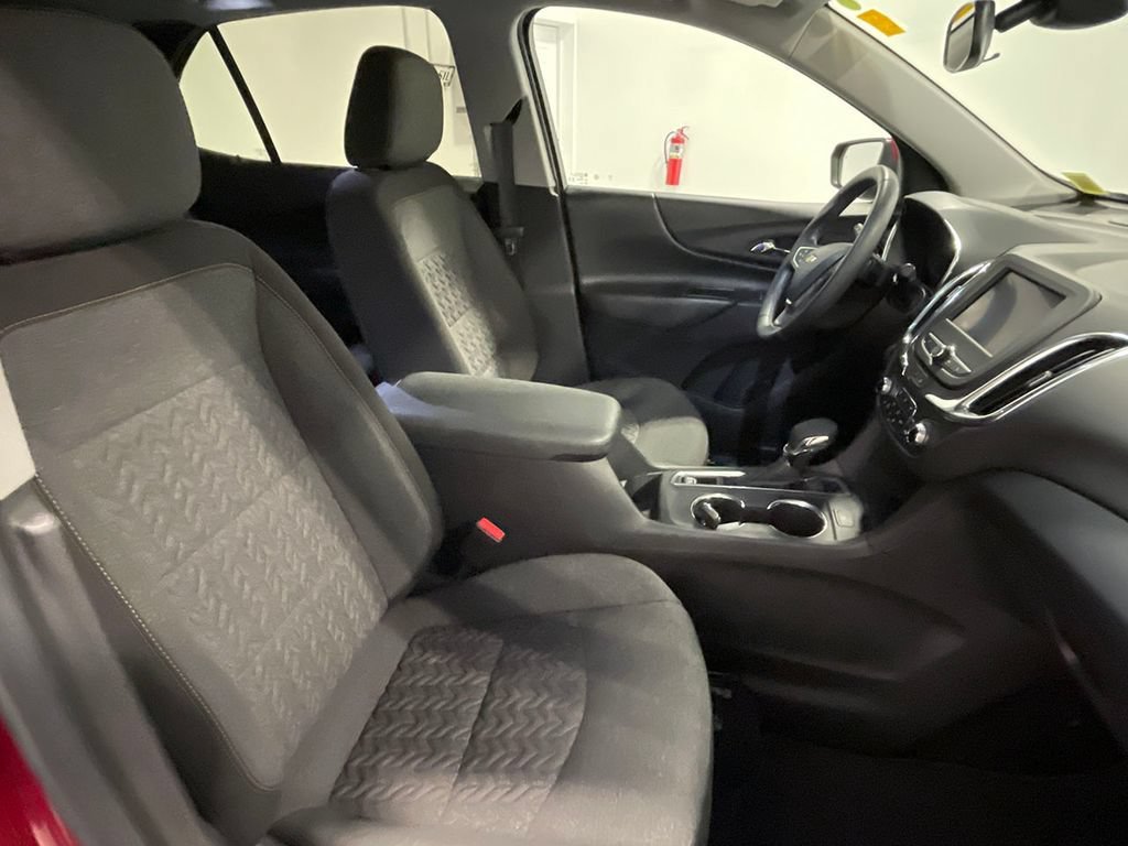 Used 2023 Radiant Red Tintcoat Chevrolet LT image 27