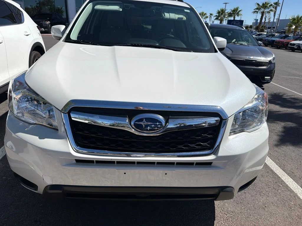 Used 2016 White Subaru 2.5i Limited image 5