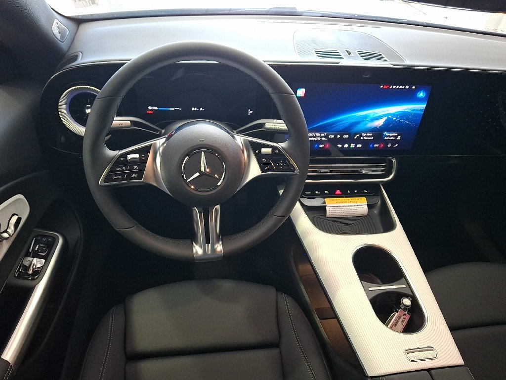 New 2027 MANUFAKTUR Alpine Grey Mercedes-Benz CLA 220 image 34