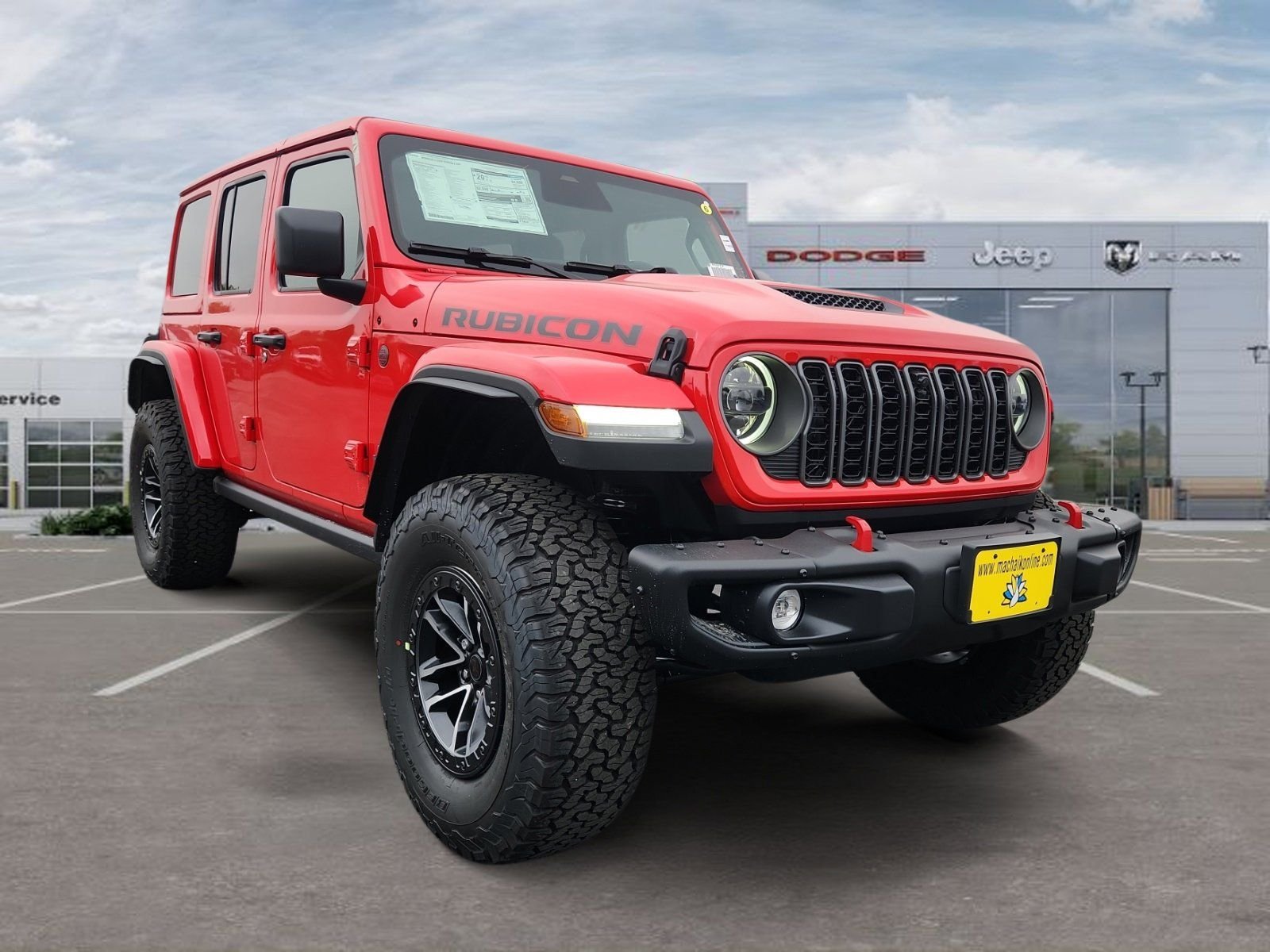New 2026 Firecracker Red Clear-Coat Exterior Paint Jeep Rubicon X image 7