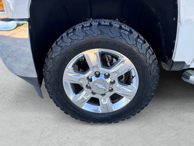 Used 2017 SUMMIT WHITE Chevrolet LTZ image 23
