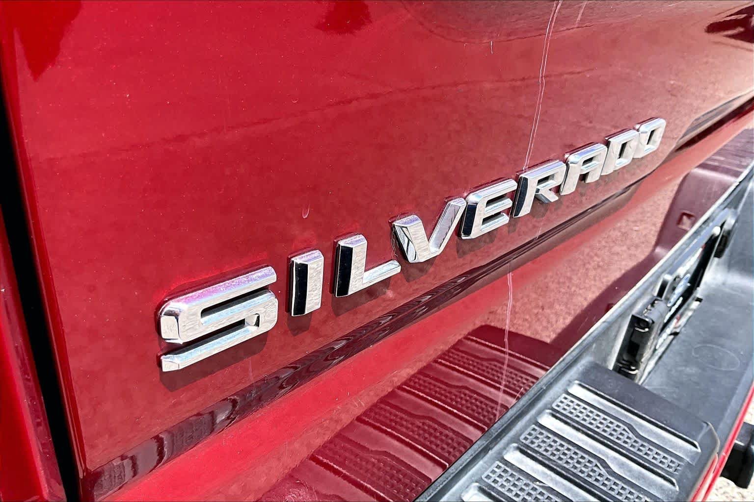 Used 2021 Cherry Red Tintcoat Chevrolet High Country image 11