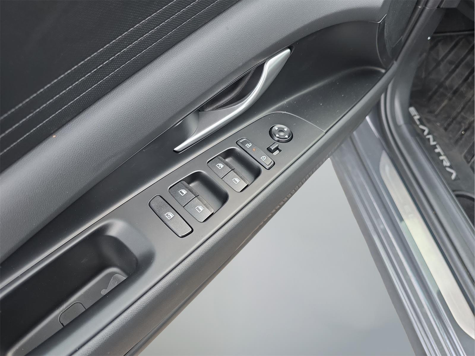Used 2025 Ecotronic Gray Hyundai Blue image 22