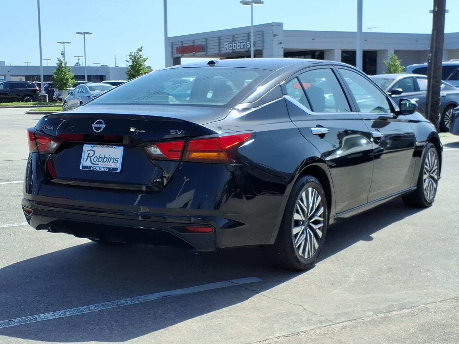 2024 Nissan Altima 2.5 SV Black at Robbins Nissan
