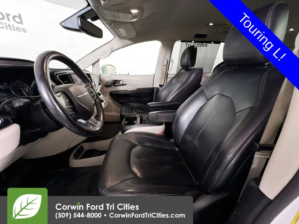 Used 2020 Bright White Clearcoat Chrysler Touring L image 25