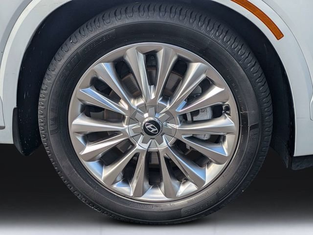 Used 2020 White Hyundai Limited image 11