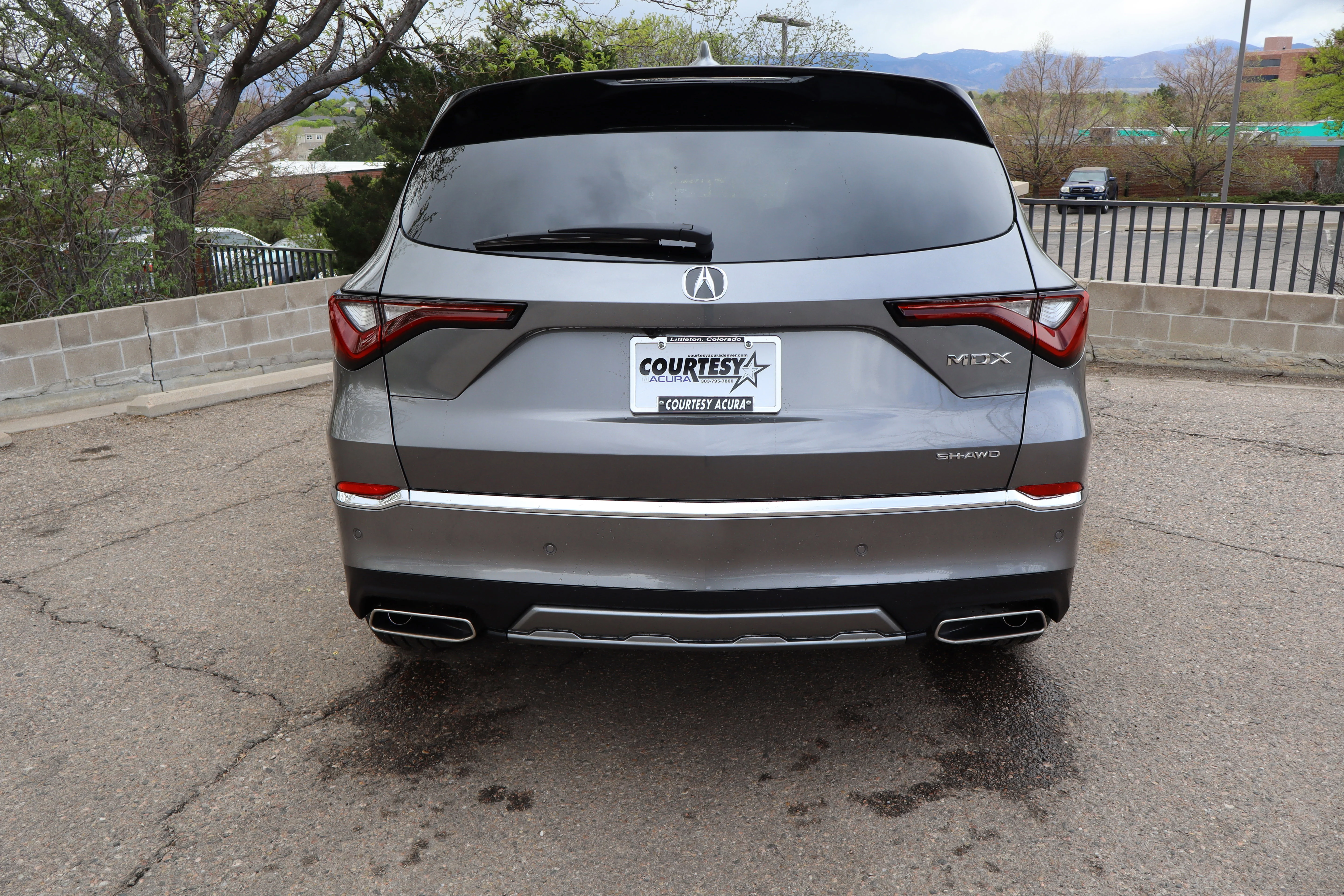 New 2026 Liquid Carbon Metallic Acura w/Technology Package image 5