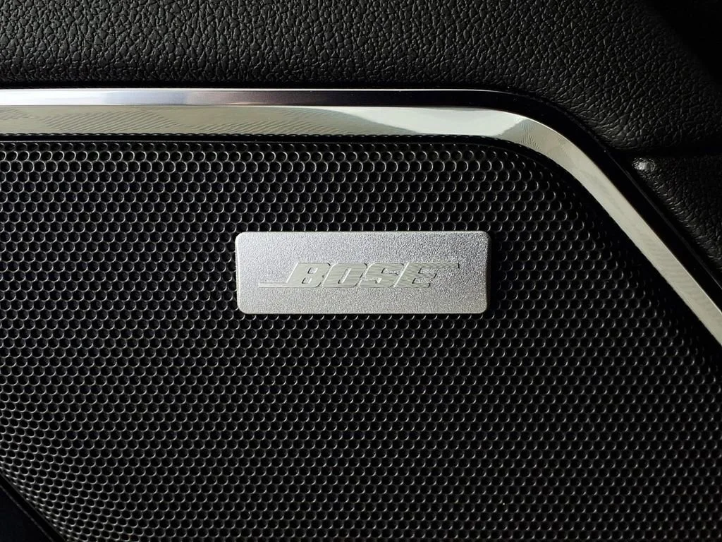 New 2026 Summit White Chevrolet RST image 24