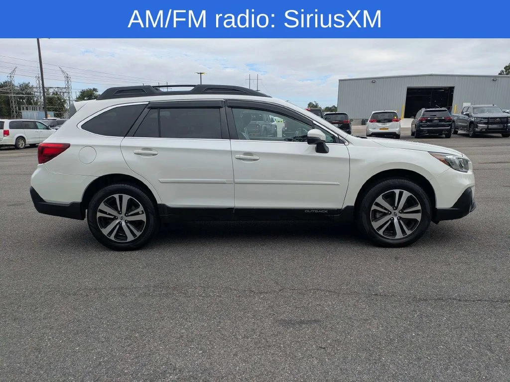 Used 2019 White Subaru 2.5i image 3