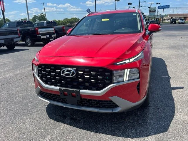 Used 2023 Red Hyundai SEL image 18