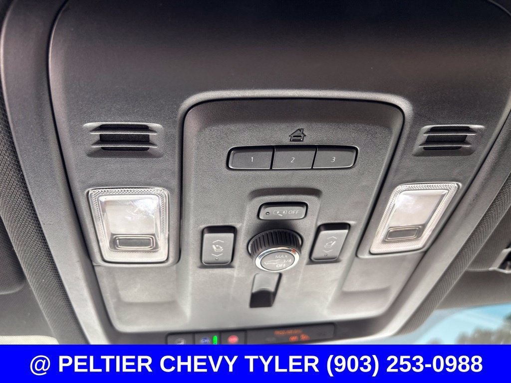 Used 2022 Satin Steel Metallic Chevrolet High Country image 18