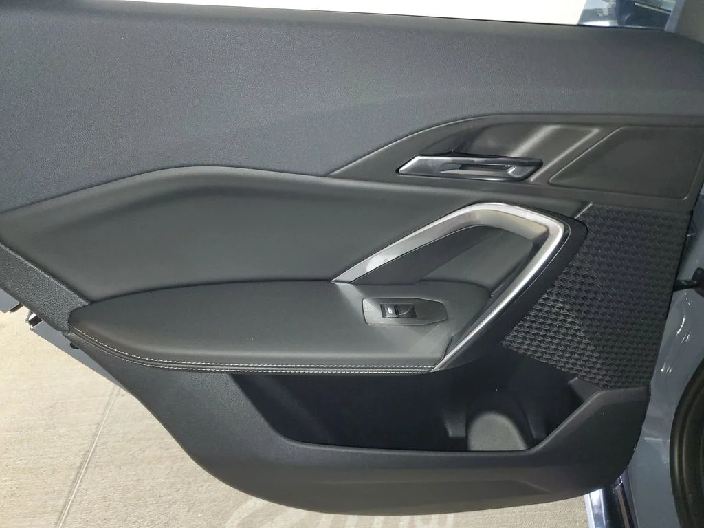 New 2026 Gray BMW xDrive28i image 9