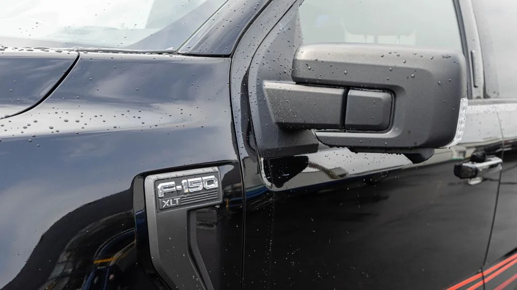 Used 2023 Black Ford XLT image 25