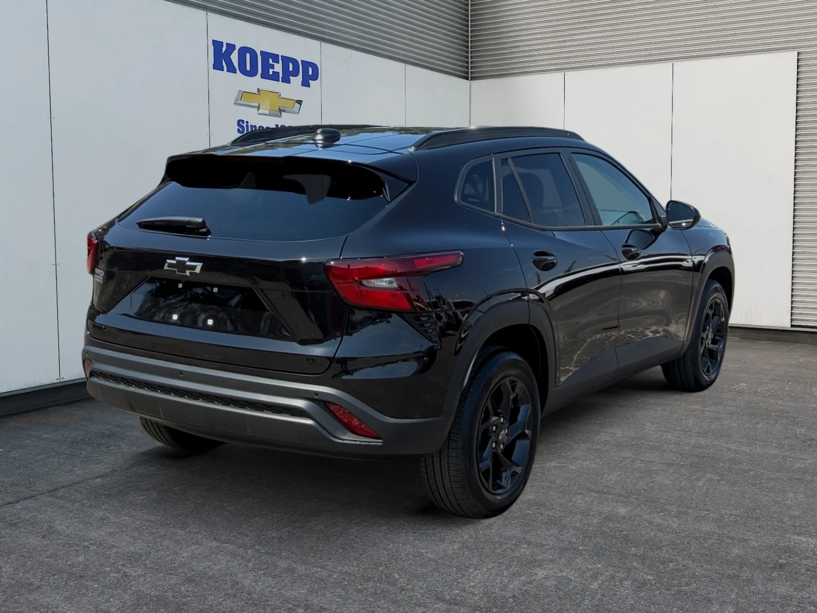 New 2026 Mosaic Black Metallic Chevrolet LT image 5