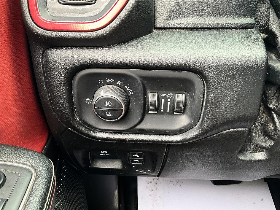 Used 2019 White Ram Rebel image 17