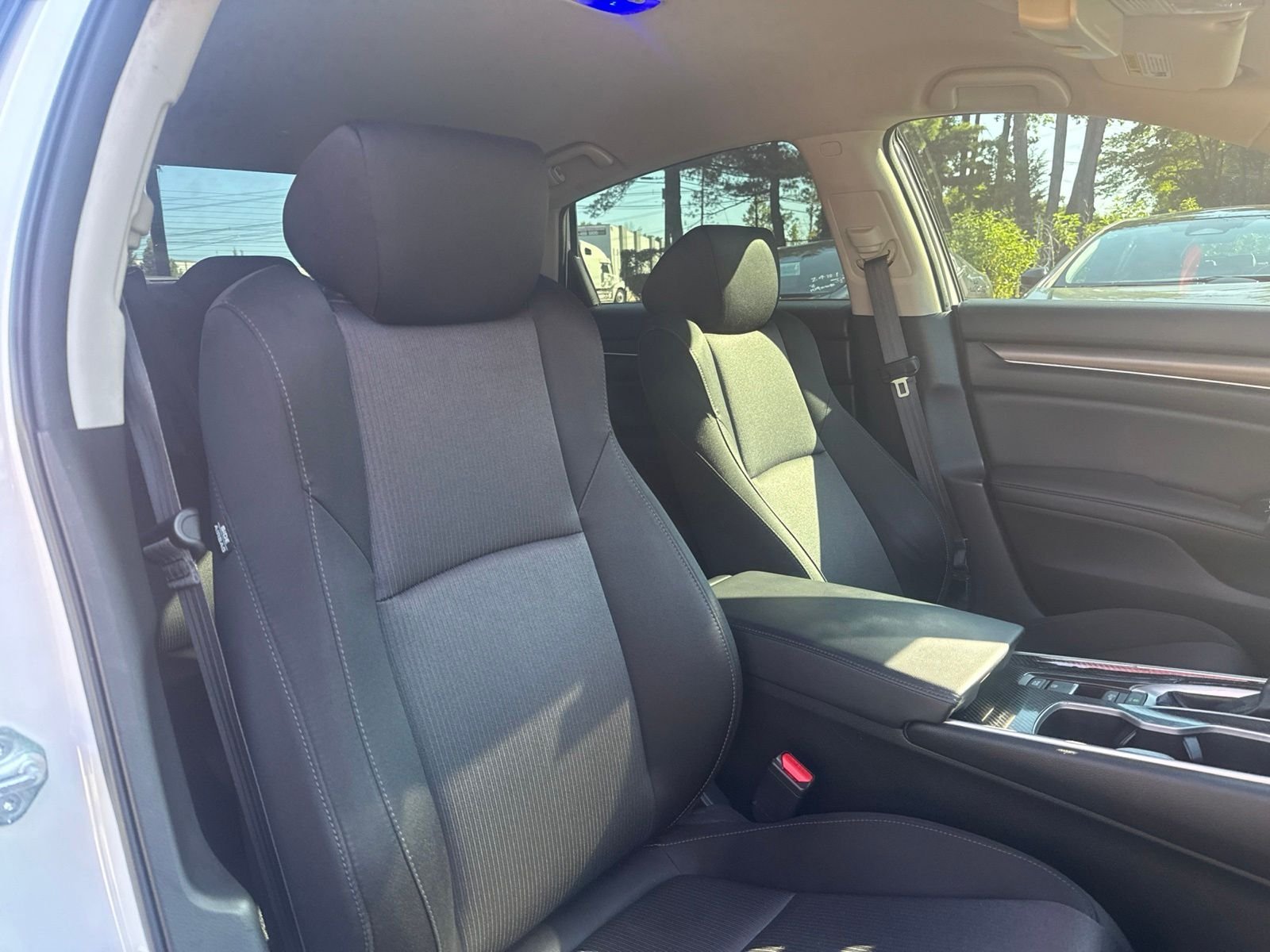 Used 2021 White Honda LX image 14