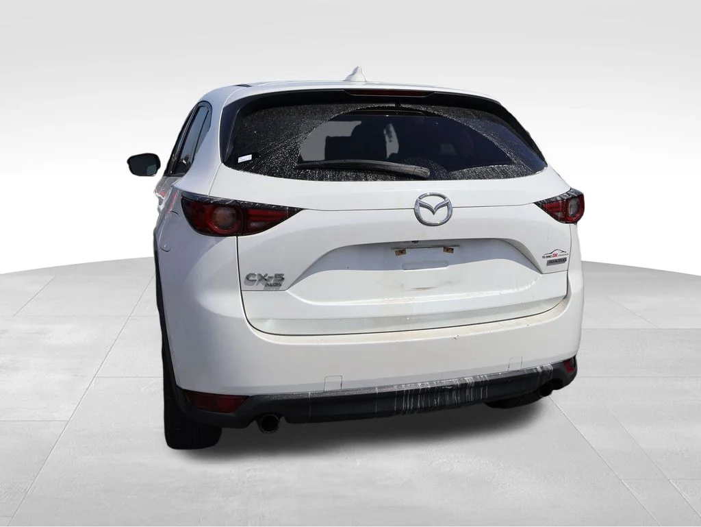 Used 2021 White Mazda Grand Touring image 20