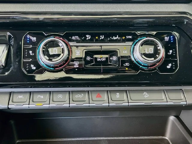 2026 GMC Sierra 1500 AT4 - Photo 11