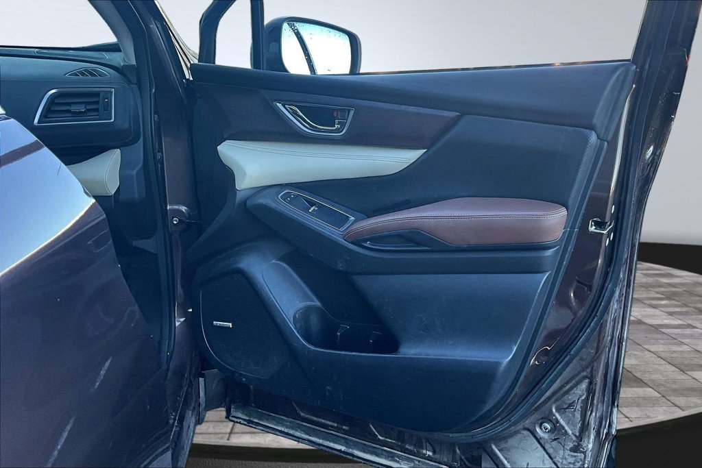 Used 2019 Brown Subaru Touring image 29