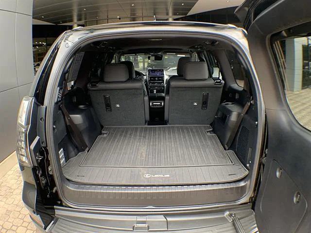 Certified Used 2023 BLACK Lexus 460 Premium image 25