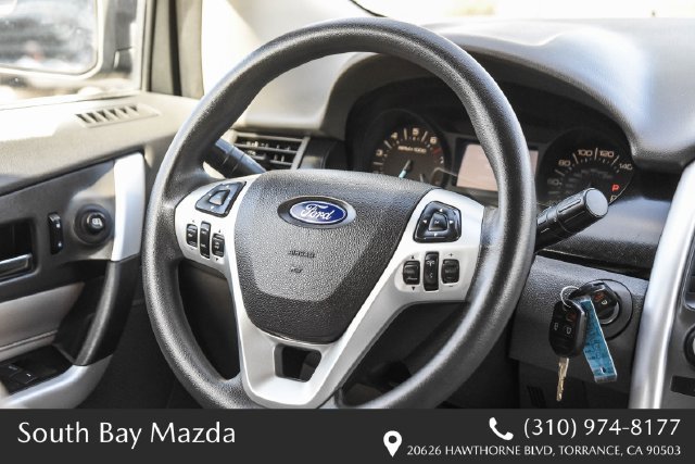 Used 2013 Black Ford SE image 14
