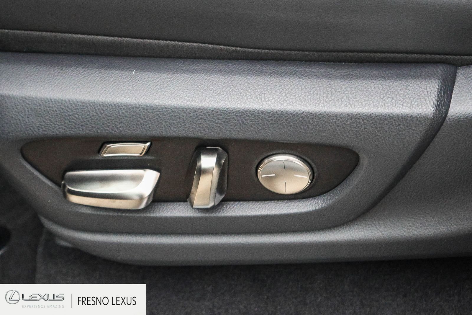 2026 Lexus LX 700h Luxury - Photo 21