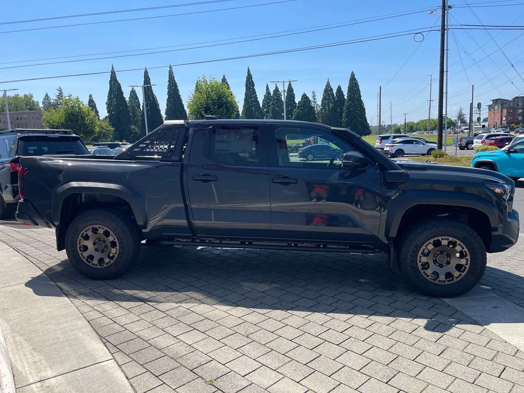 2026 Toyota Tacoma Trailhunter - Photo 6