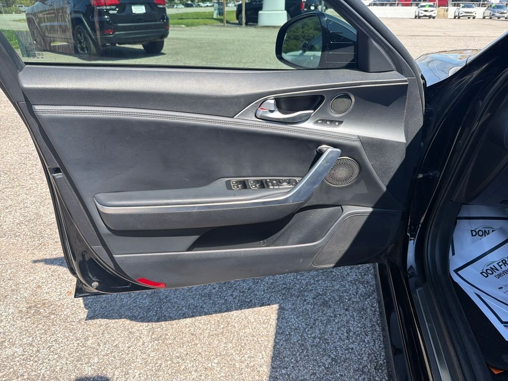 Used 2019 Black Kia GT1 image 13