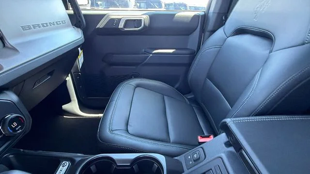 New 2026 Desert Sand Ford Outer Banks® image 58