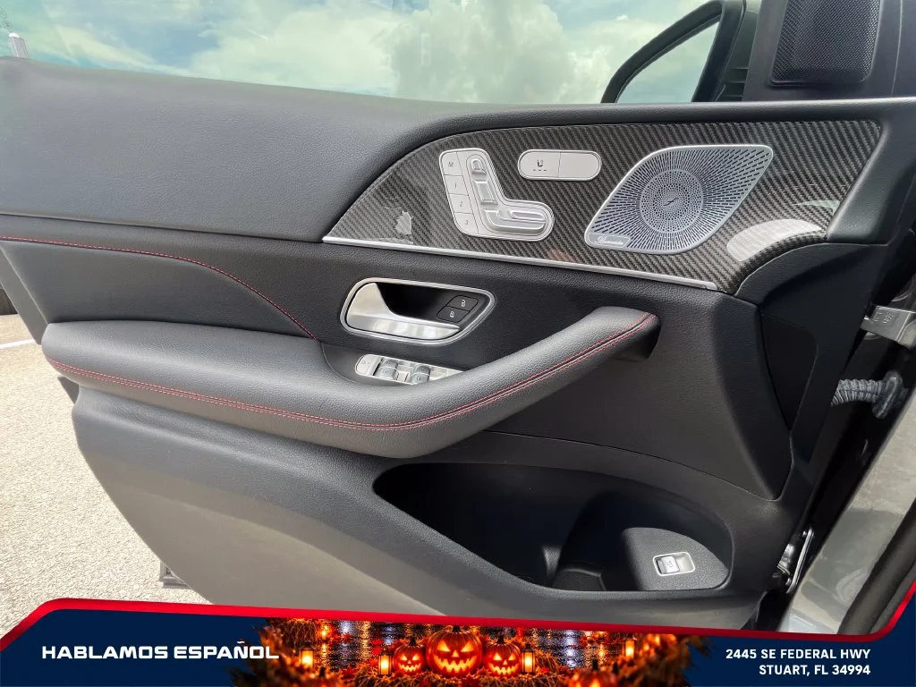 Used 2021 Gray Mercedes-Benz 4MATIC® image 22