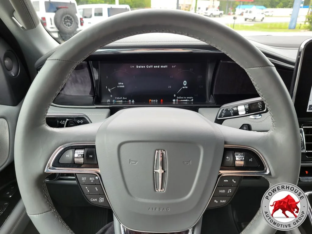 Used 2021 Blue Lincoln Reserve image 36