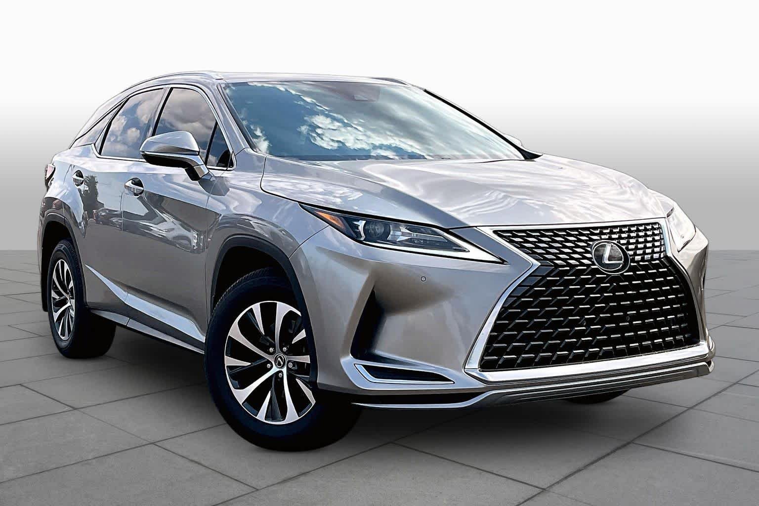 Used 2021 Atomic Silver Lexus  image 3