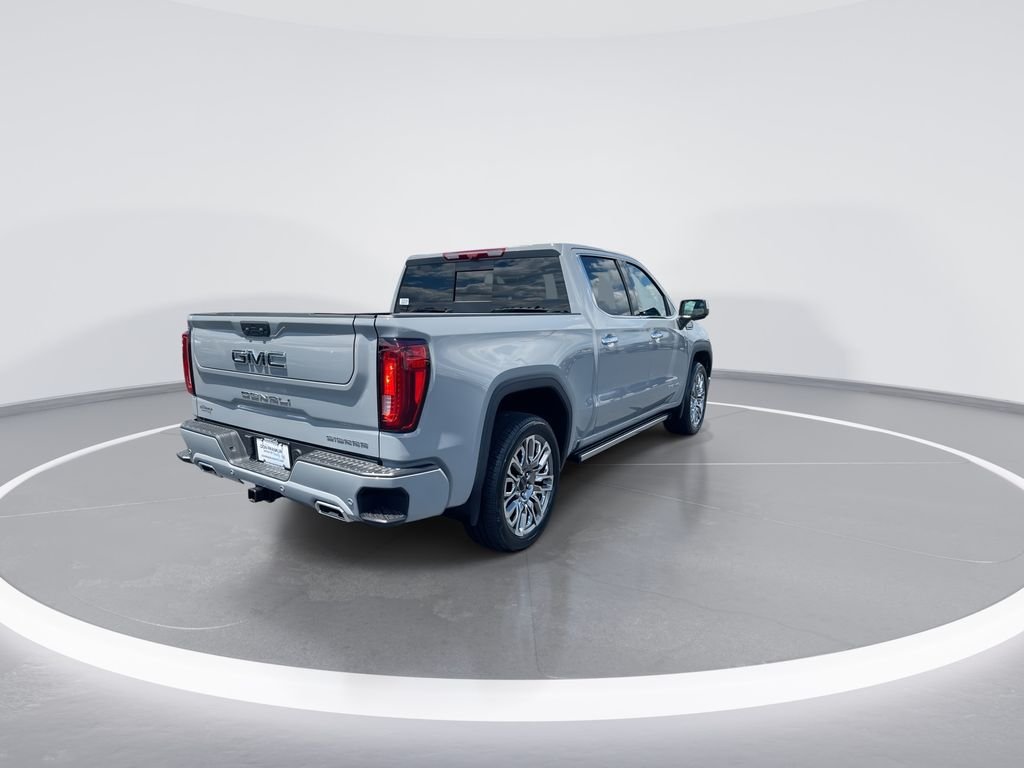 Used 2025 Gray GMC Denali Ultimate image 8