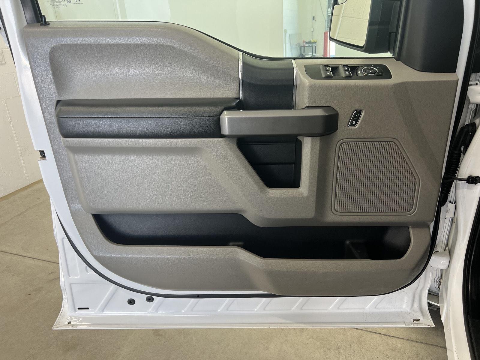 2020 Ford F-150 XLT - Photo 12