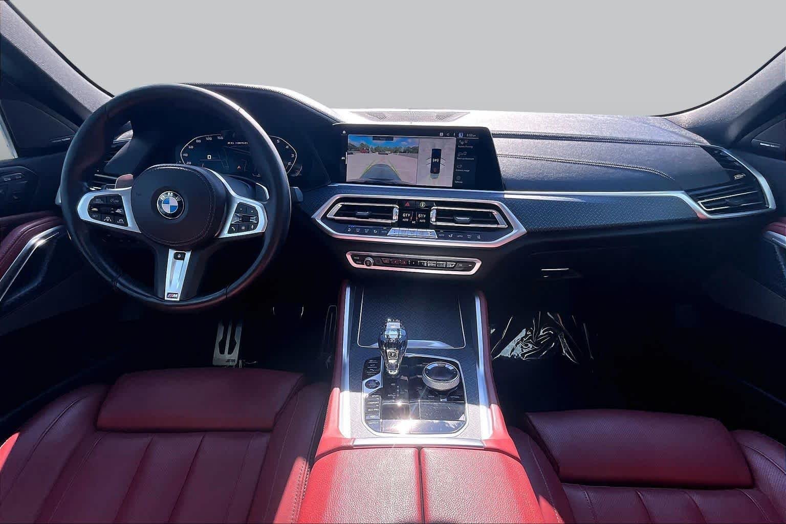 Used 2022 Tanzanite Blue II Metallic BMW M50i image 16