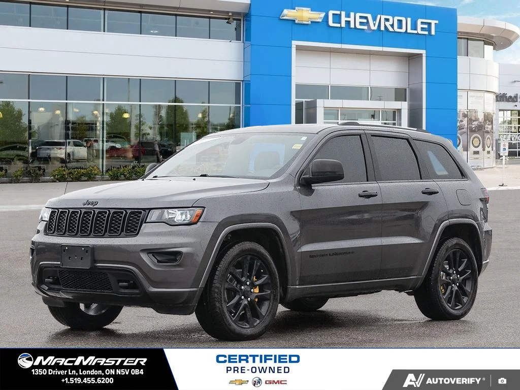 Certified Used 2018  Jeep Laredo image 1