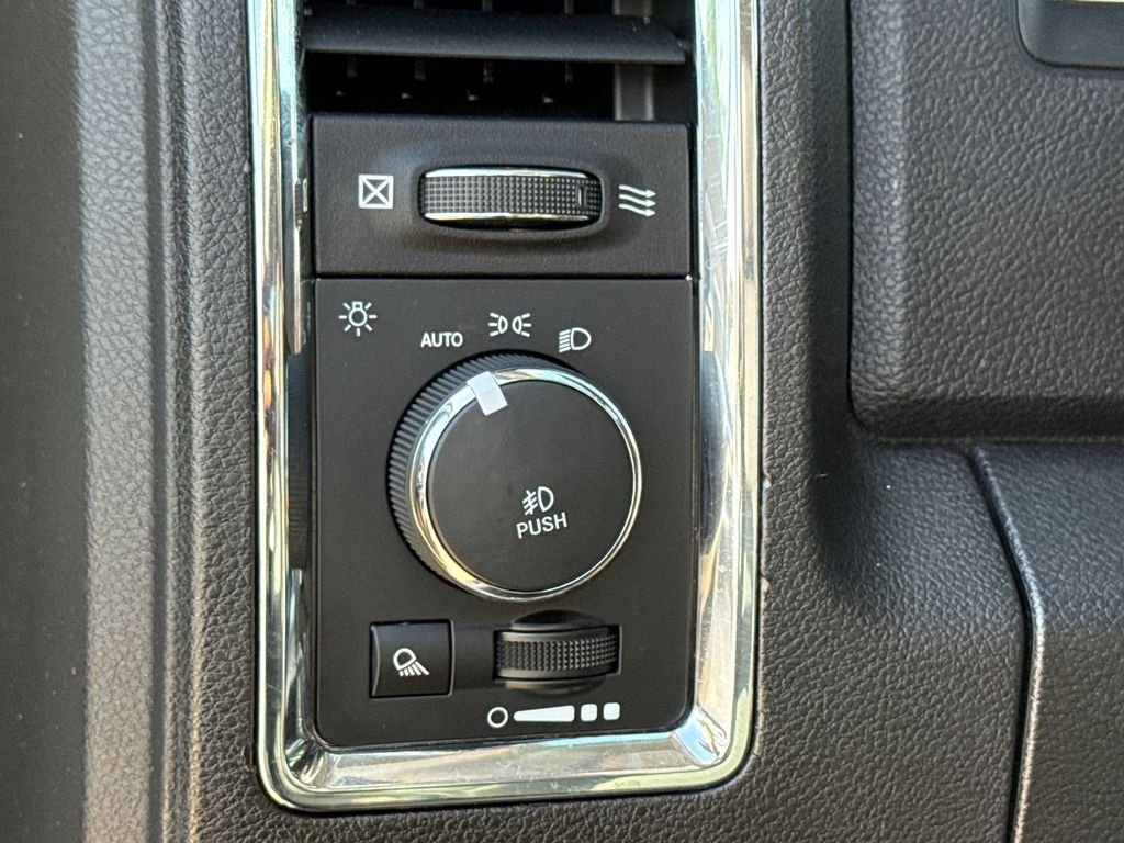 Used 2017 White Ram Laramie image 22