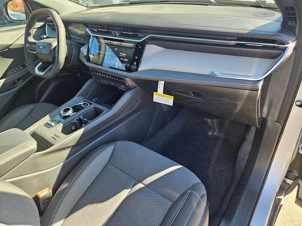 New 2026 Silver Zynith Clearcoat Jeep Laredo image 17